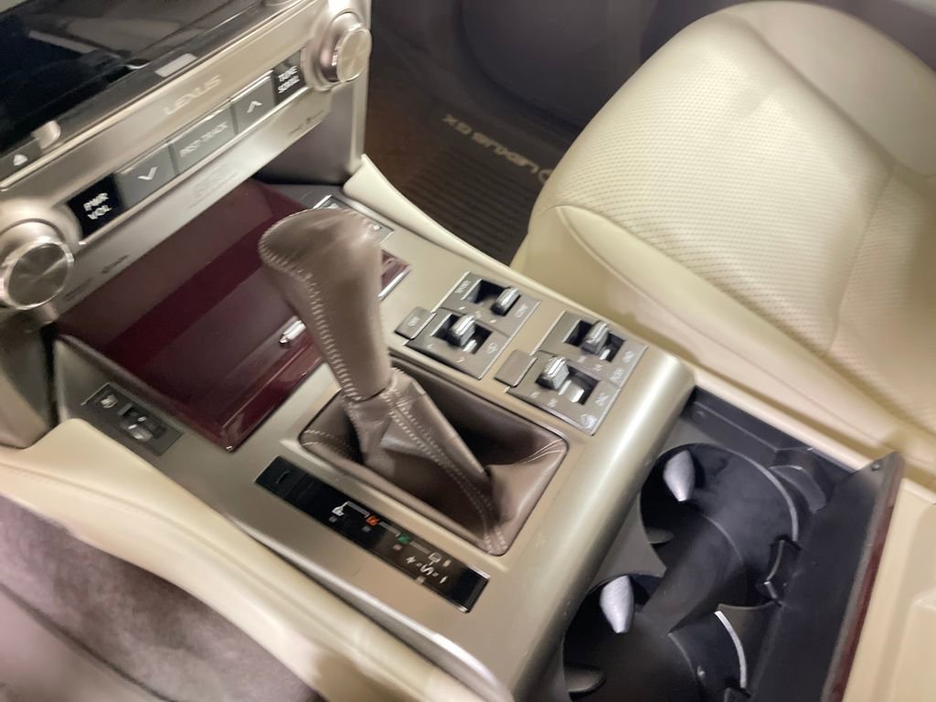 2018 Lexus GX 460 Luxury photo 4