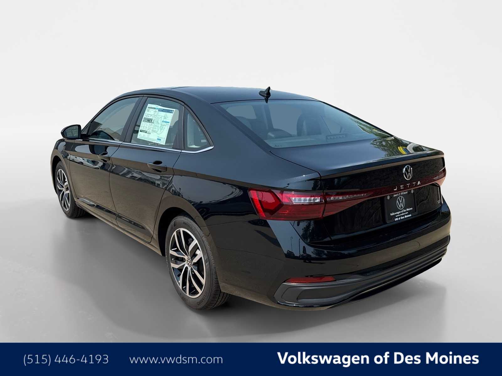 2025 Volkswagen Jetta SE photo 4