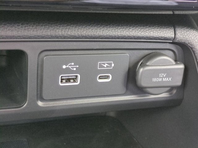 2025 Honda Pilot TrailSport photo 18