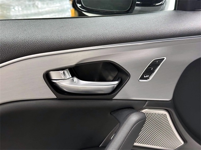 2022 Acura TLX Technology SH-AWD photo 13