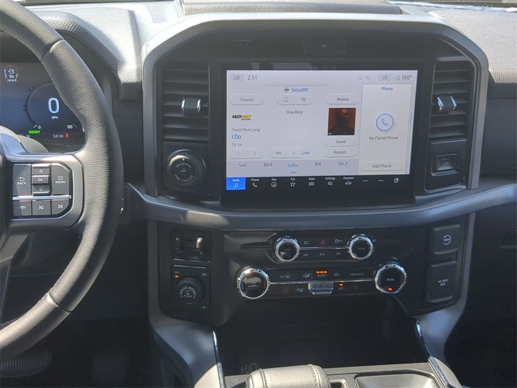 2025 Ford F-150 XLT photo 14