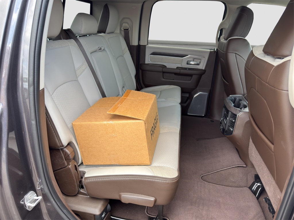2025 Ram 2500 Laramie photo 18