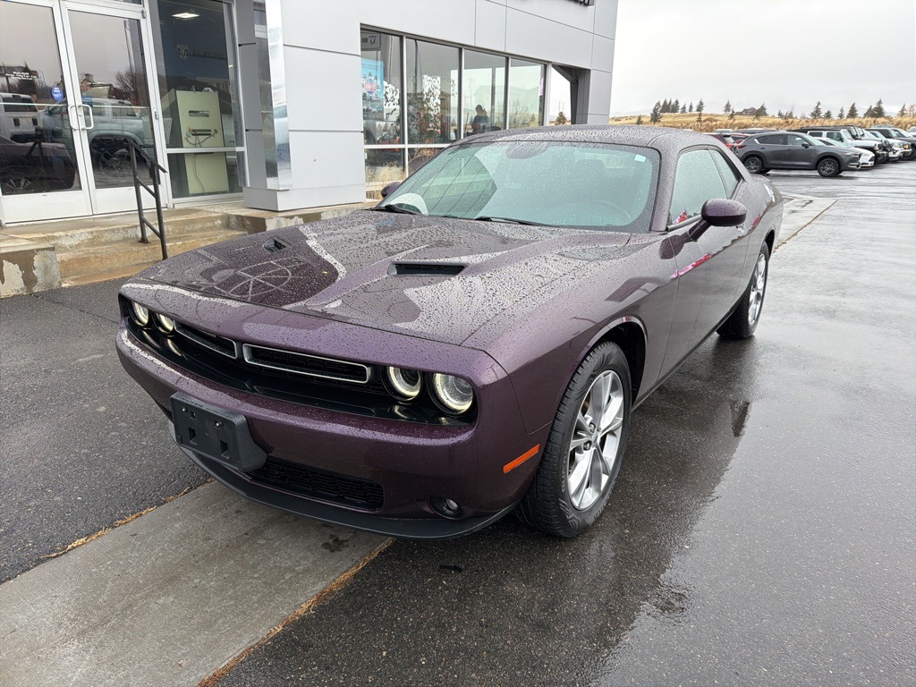 2021 Dodge Challenger SXT's photo