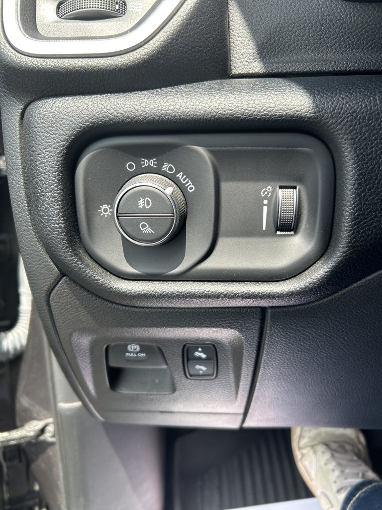 2022 Ram 1500 Big Horn Lone Star photo 22