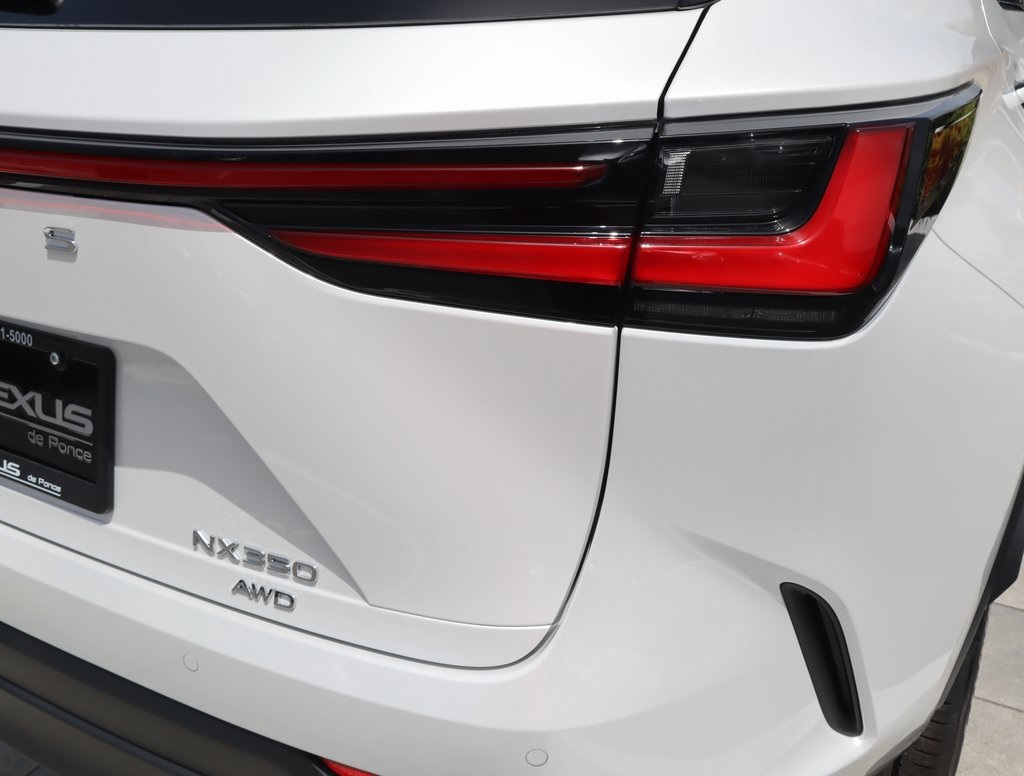 2025 Lexus NX 350 photo 16