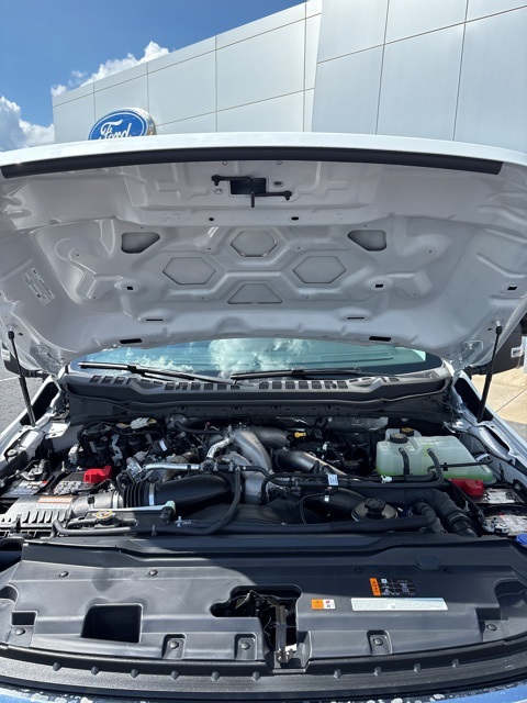 2026 Ford F-350 XL photo 9