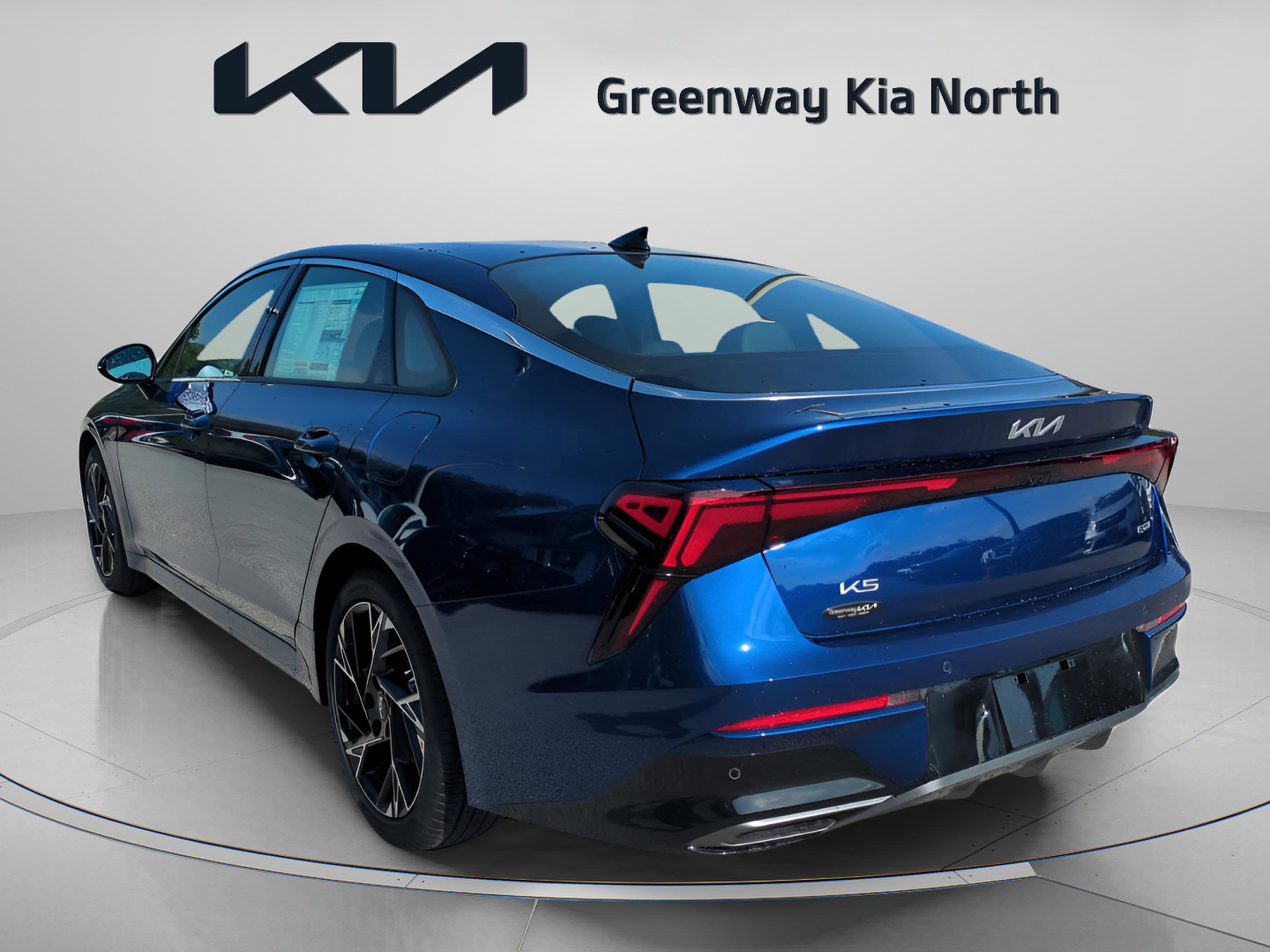 2025 Kia K5 GT-Line photo 5