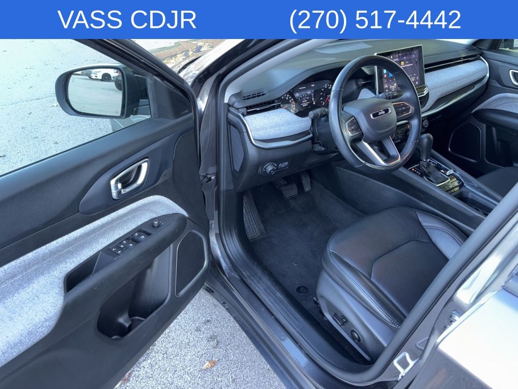 2022 Jeep Compass Latitude Lux Altitude photo 10