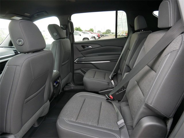 2026 Chevrolet Traverse photo 4