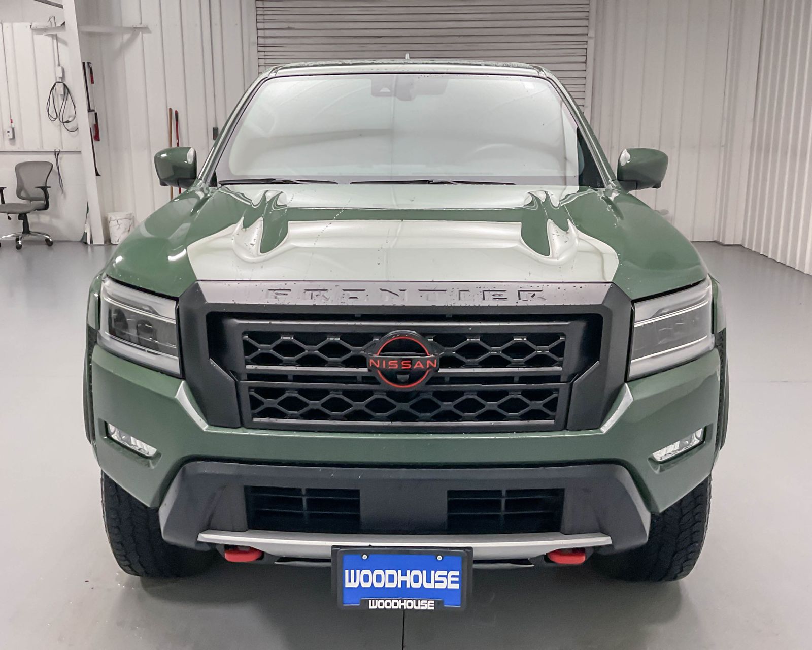 2023 Nissan Frontier PRO-4X photo 2