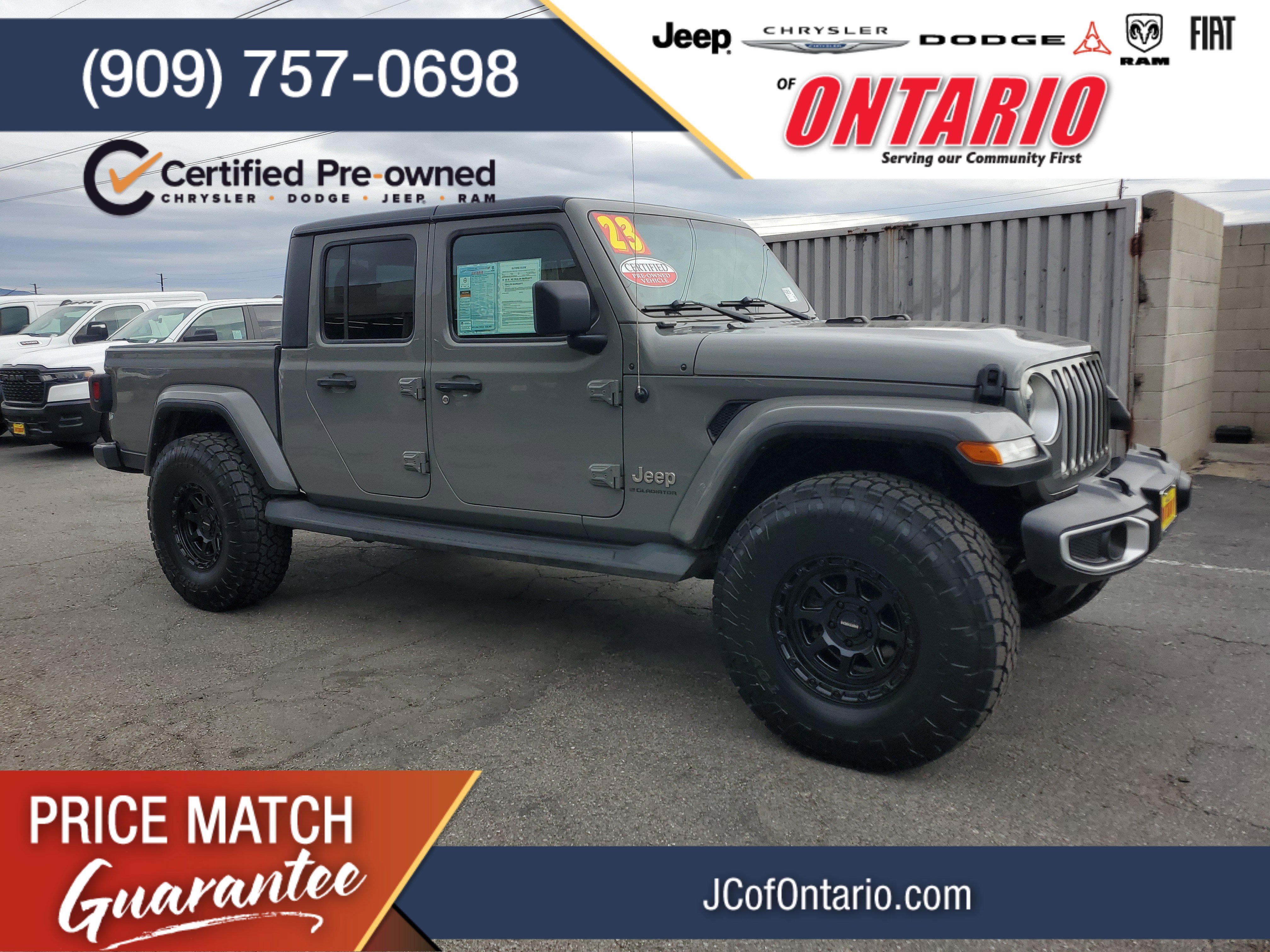 2023 Jeep Gladiator Overland's photo