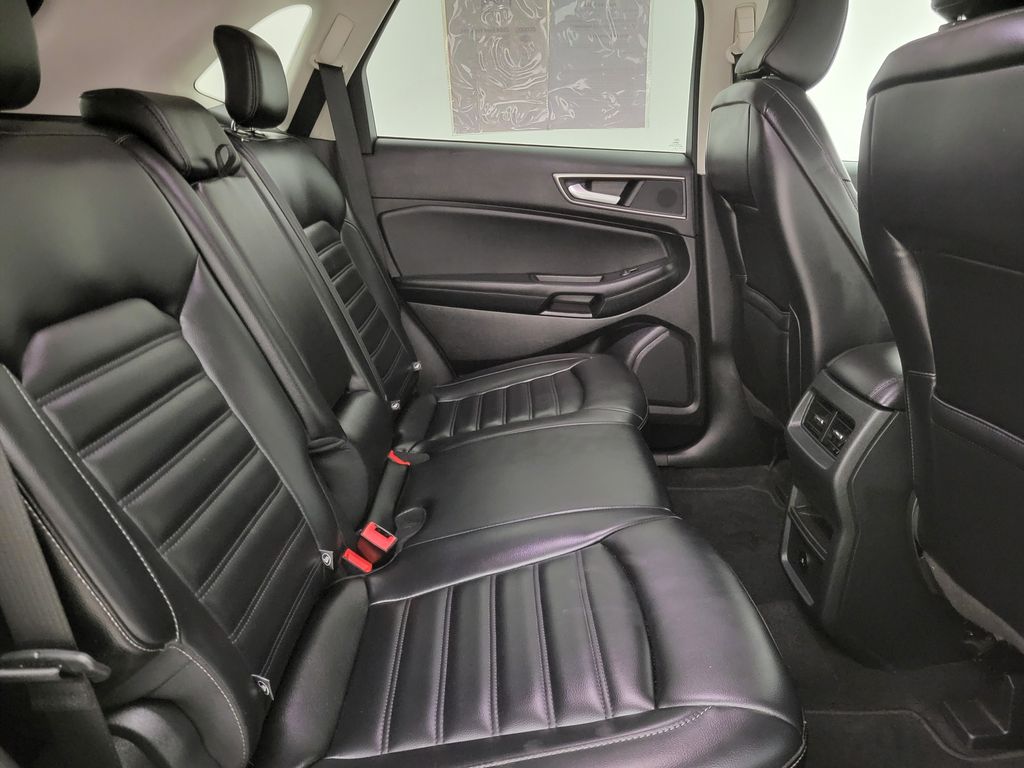 2024 Ford Edge SEL photo 36