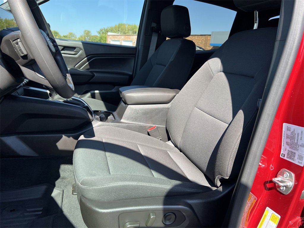 2024 Chevrolet Colorado Trail Boss photo 16
