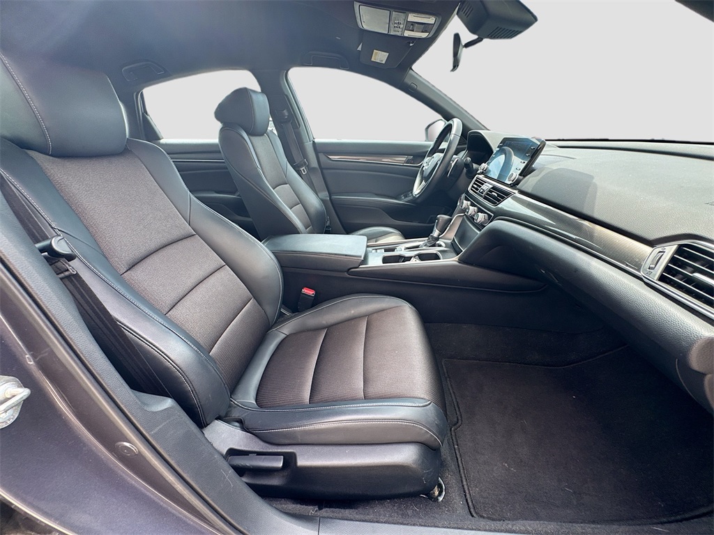 2018 Honda Accord Sport 1.5T photo 25