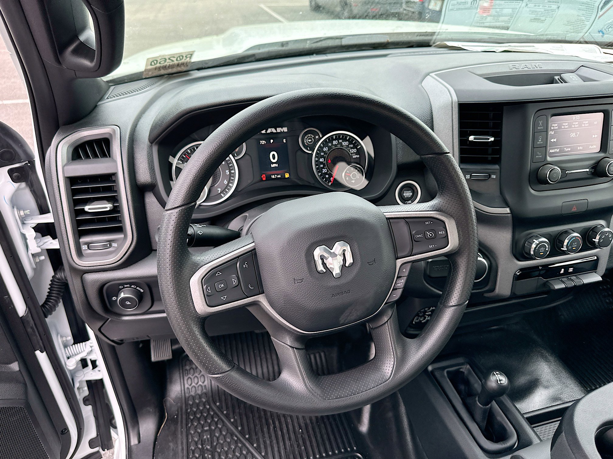 2024 Ram 2500 Tradesman photo 15