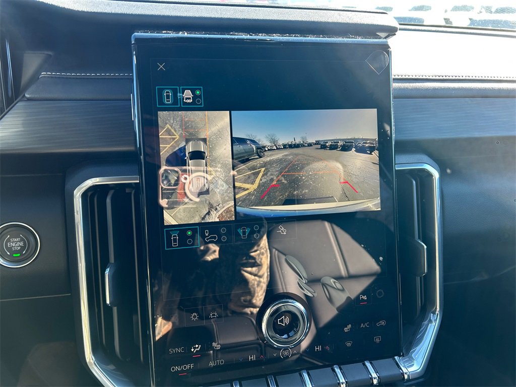 2026 GMC ACADIA - Image 24