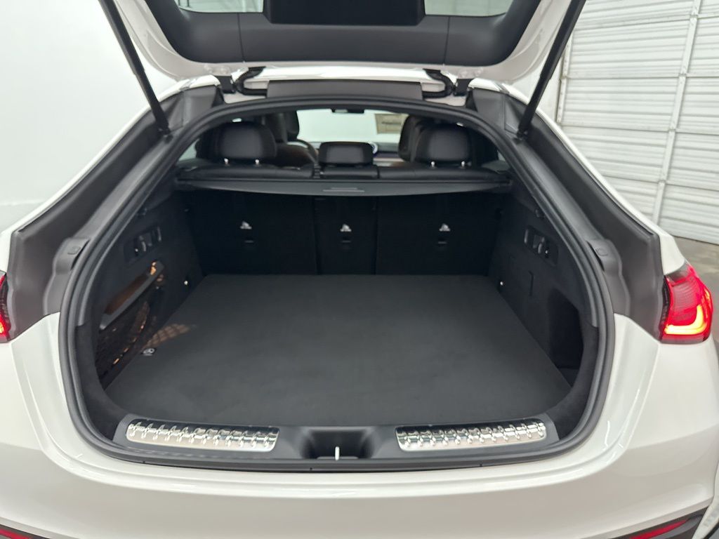 2026 Mercedes Benz GLC 300 4MATIC photo 19