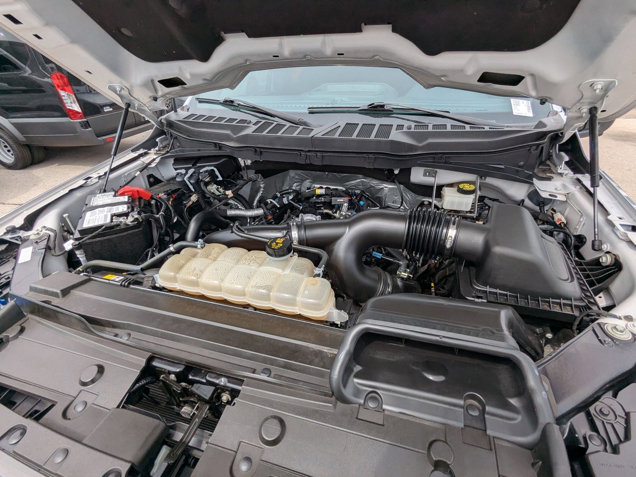 2023 Ford F-150 XLT photo 29