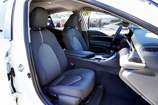 2024 Toyota Camry LE photo 11