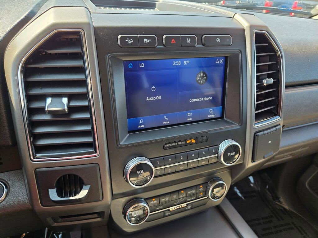 2020 Ford Expedition XLT photo 27