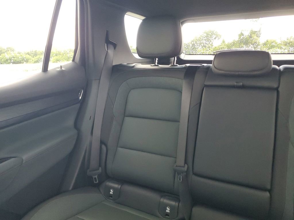 2026 Gmc Terrain AT4 photo 12