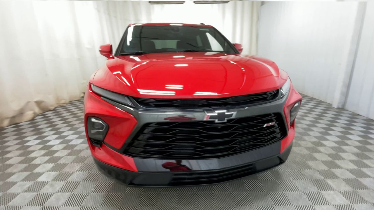 2023 Chevrolet Blazer RS photo 3