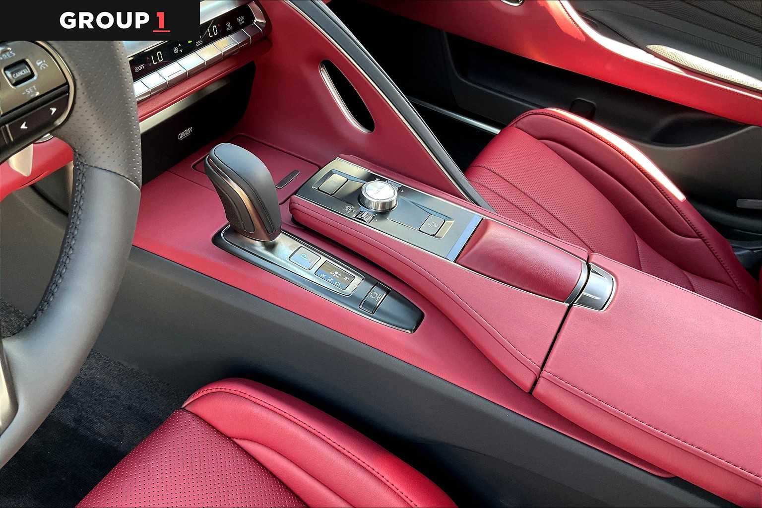 2025 Lexus LC 500 photo 13