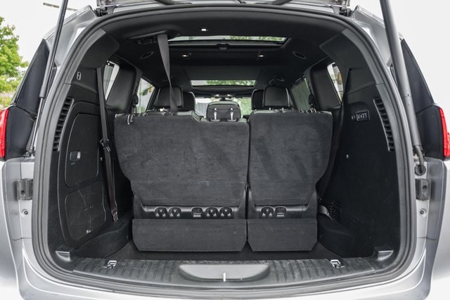 2019 Chrysler Pacifica Limited photo 9
