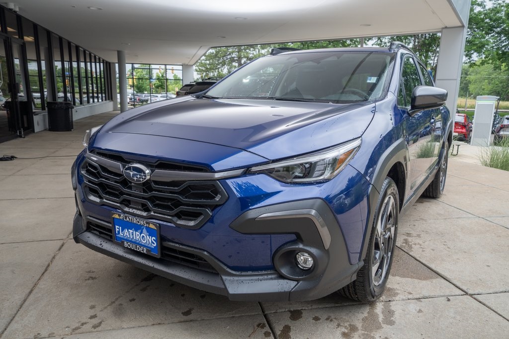 2025 Subaru Crosstrek Limited photo 4