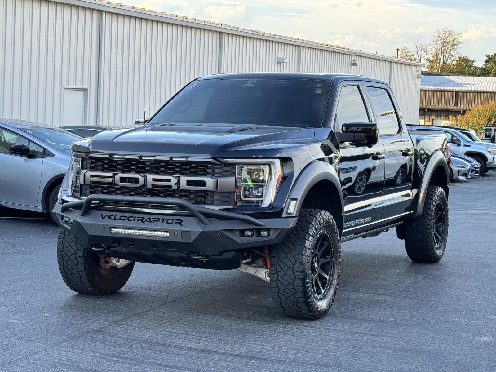 2022 Ford F-150 Raptor photo 2