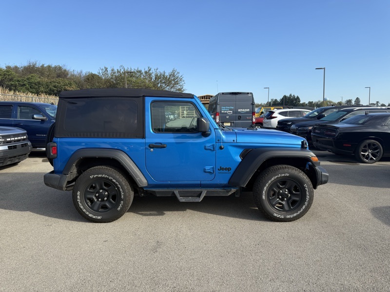 2022 Jeep Wrangler Sport photo 5