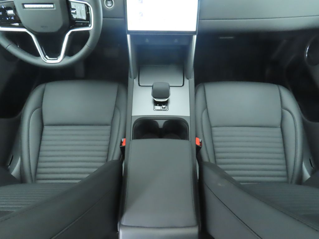 2025 Land Rover Discovery Sport S photo 11