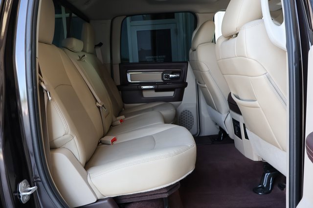 2016 Ram 1500 Laramie photo 18
