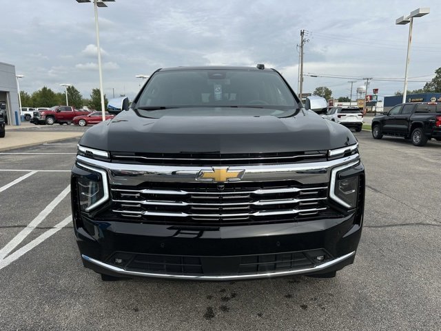 2025 Chevrolet Tahoe Premier photo 2