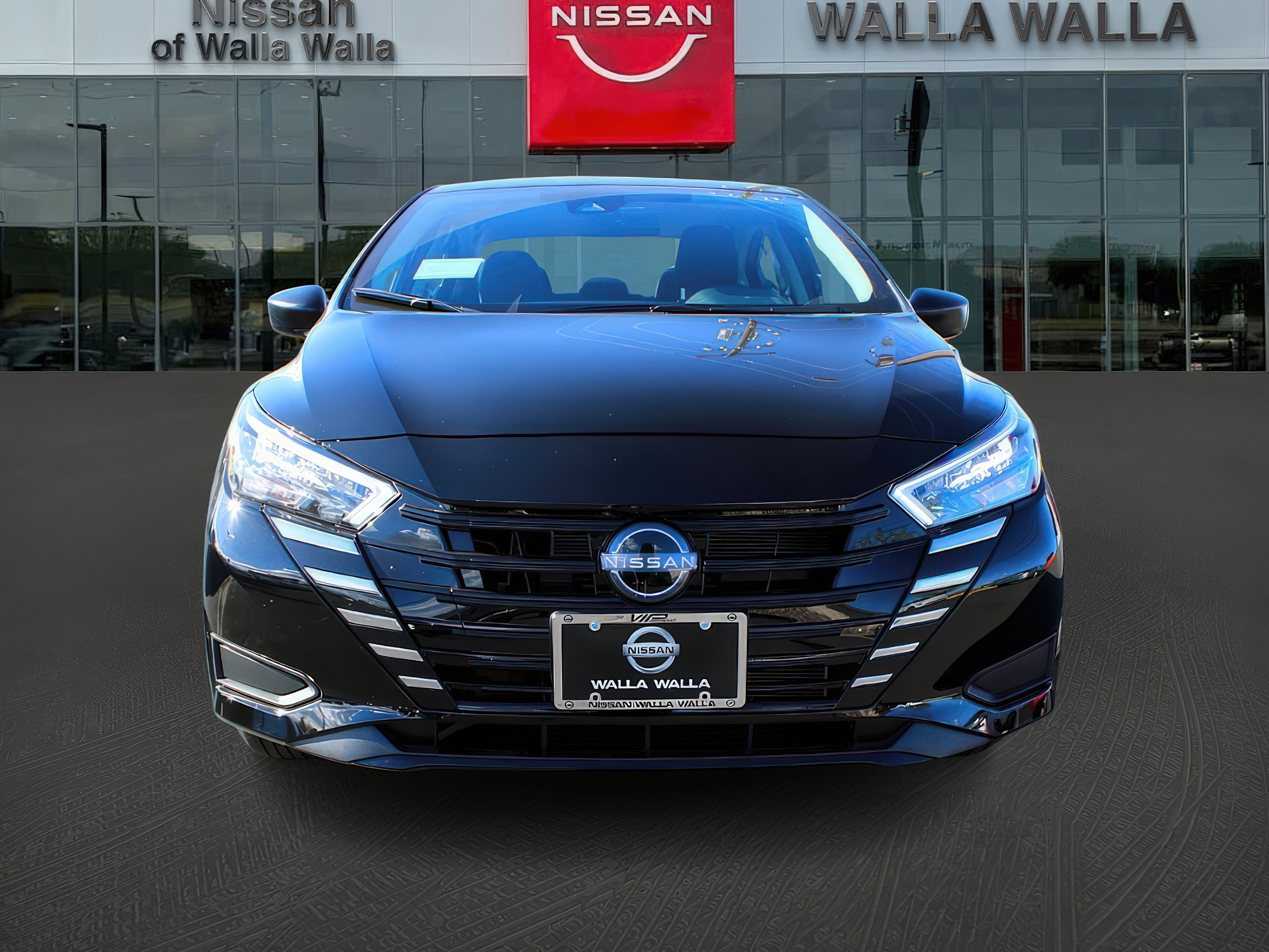 2025 Nissan Versa S photo 2