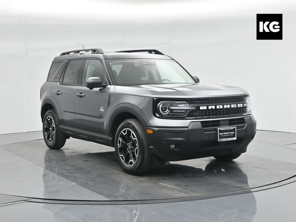 2025 Ford Bronco Sport Outer Banks's photo