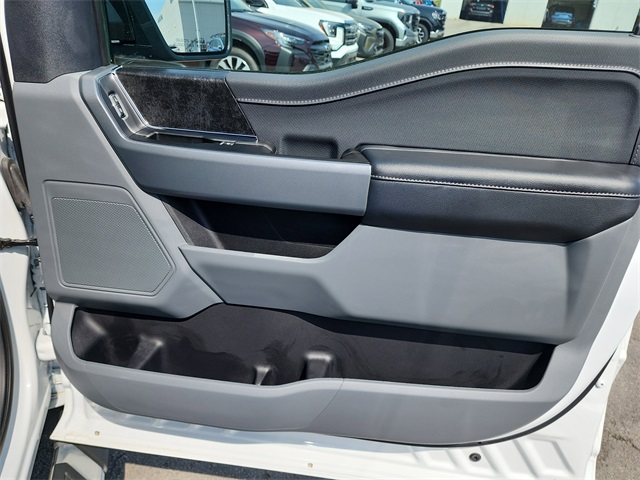 2023 Ford F-150 XLT photo 18