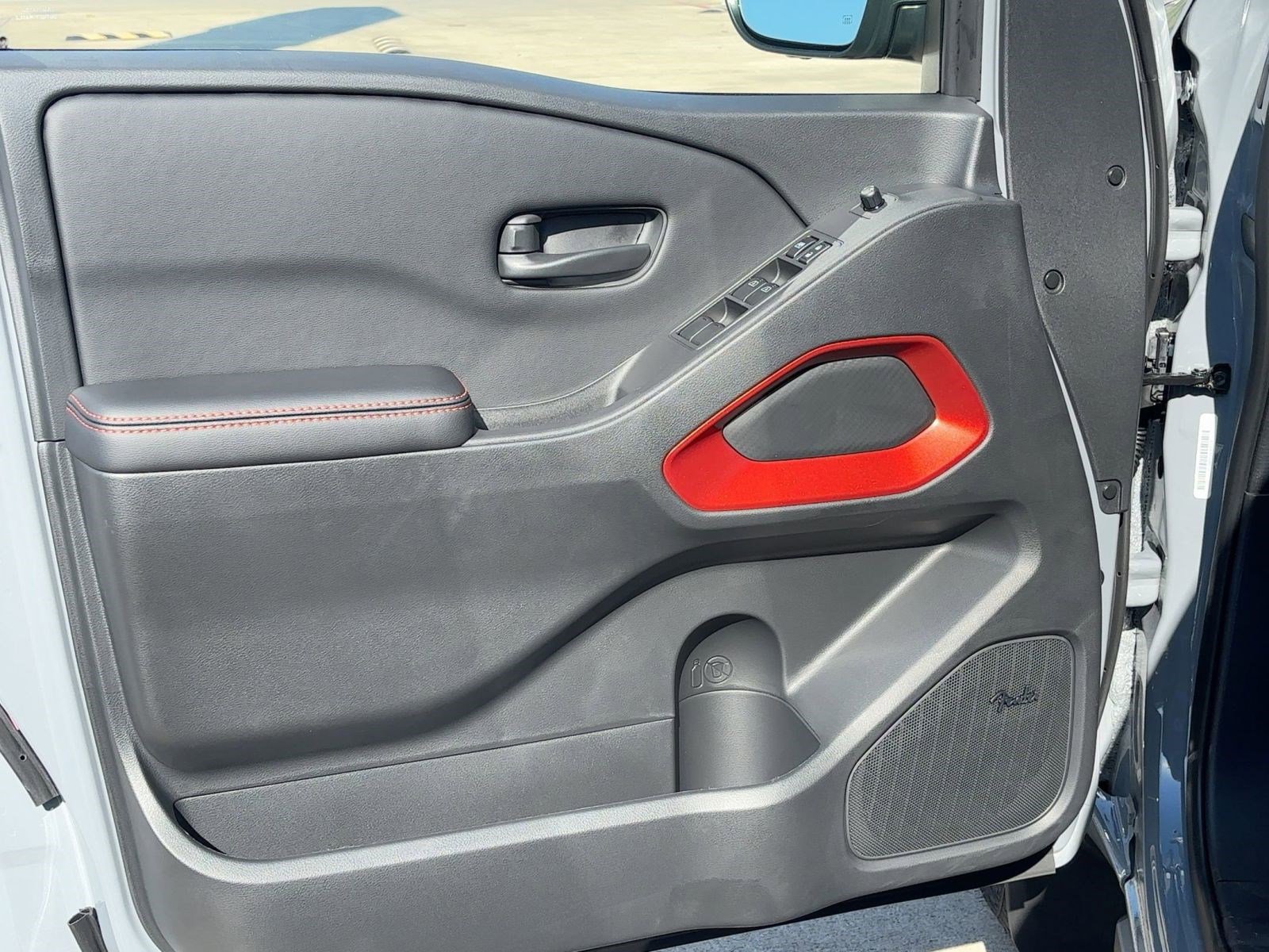 2026 Nissan Frontier PRO-4X photo 20