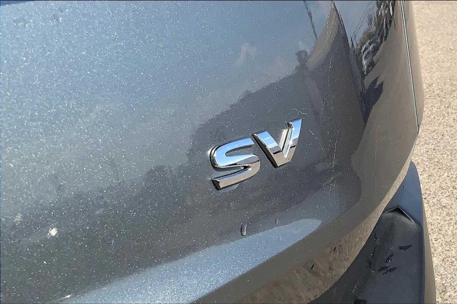 2023 Nissan Rogue SV photo 7