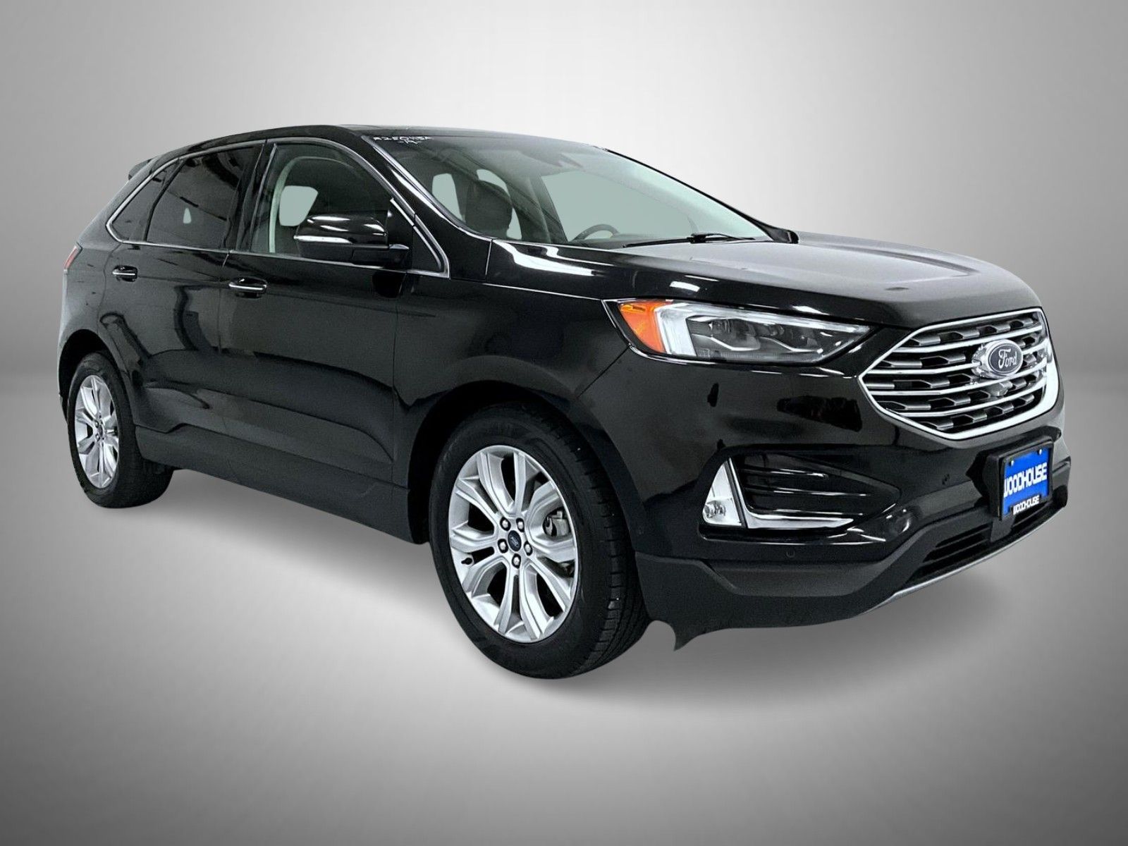 2019 Ford Edge Titanium photo 3