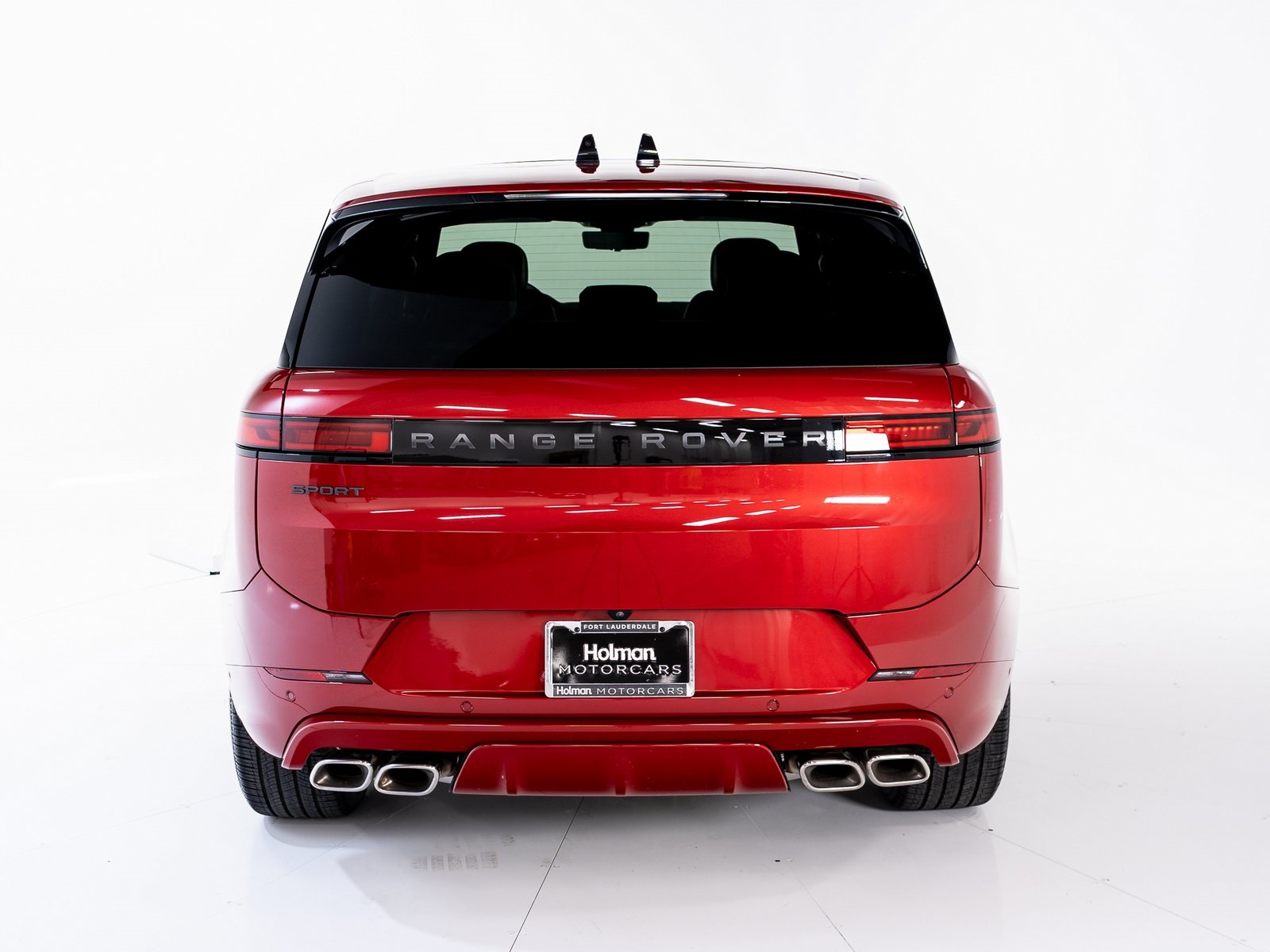 2025 Land Rover Range Rover Sport SE photo 4