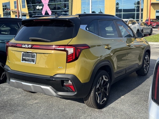 2024 Kia Seltos SX photo 4