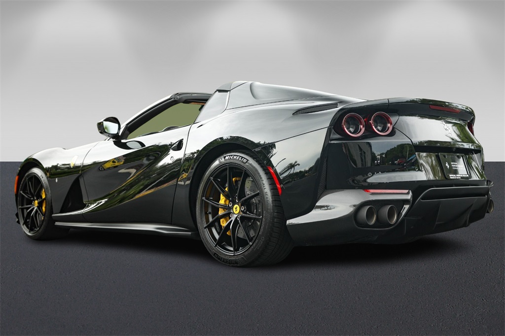 2023 Ferrari 812 GTS Base photo 5