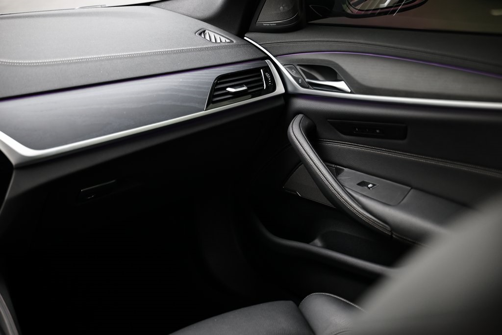 2023 Bmw M550i xDrive photo 29