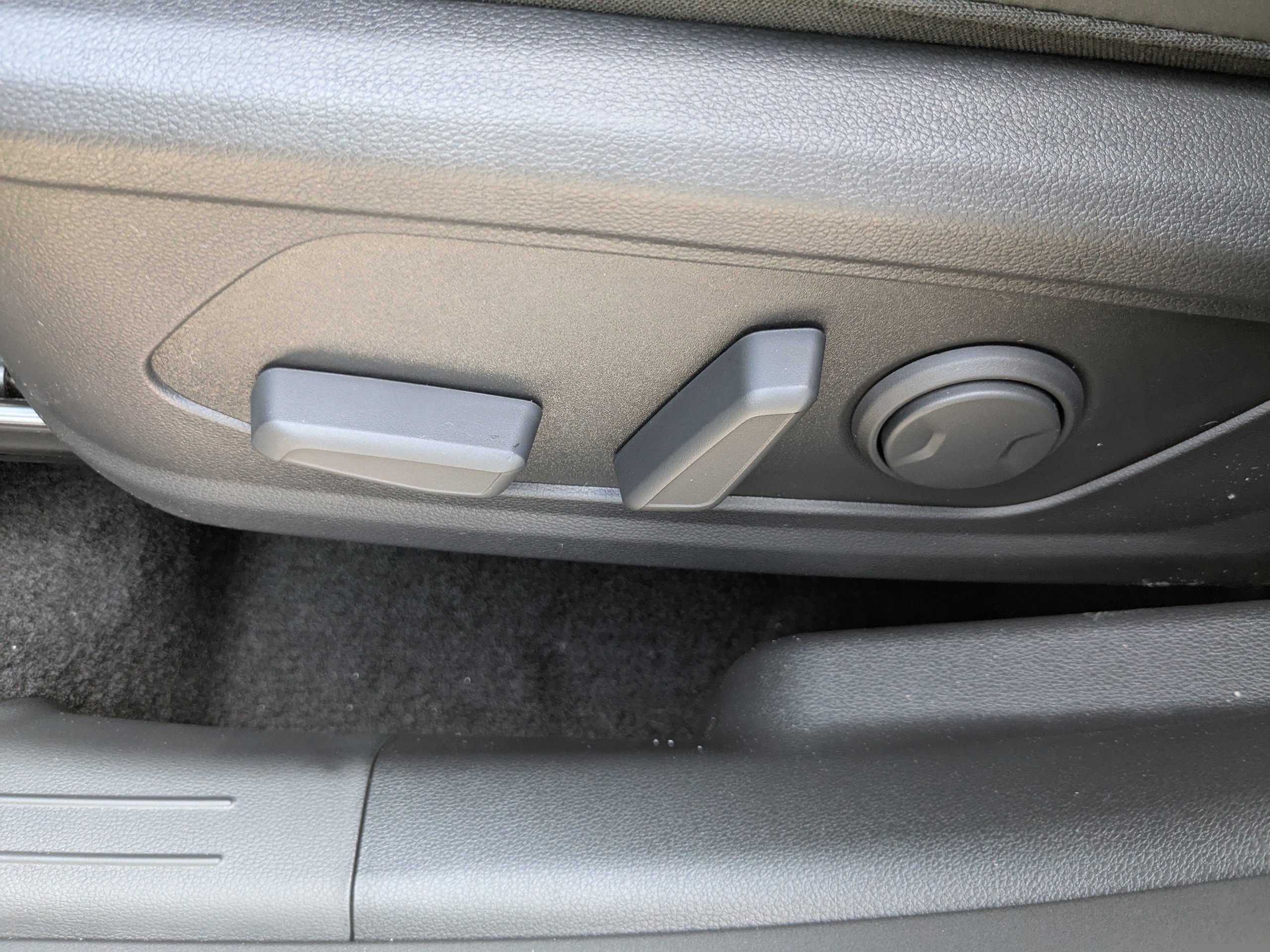 2025 Hyundai Tucson Hybrid SEL Convenience photo 16