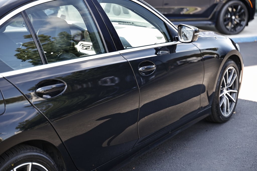 2019 Bmw 330i Sedan photo 2