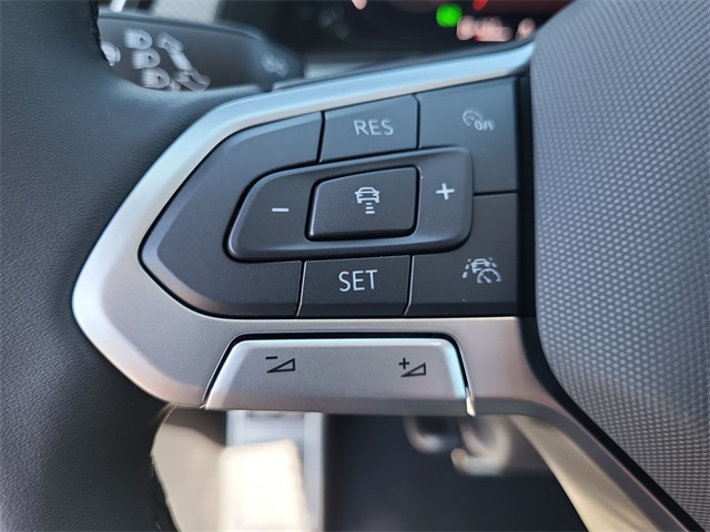 2025 Volkswagen Atlas Peak Edition SE photo 20