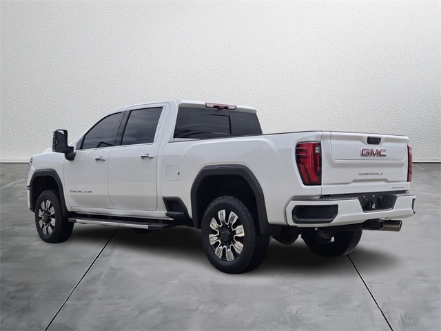 2025 Gmc Sierra 2500 HD Denali photo 3