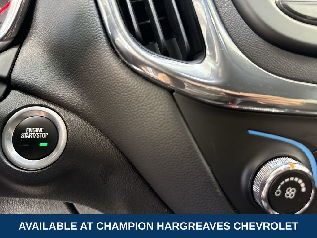 2023 Chevrolet Equinox LT photo 17