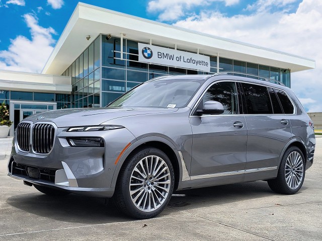 2026 BMW X7